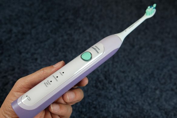 PHILIPS飛利浦 Sonicare HealthyWhite 音波震動牙刷 HX6721