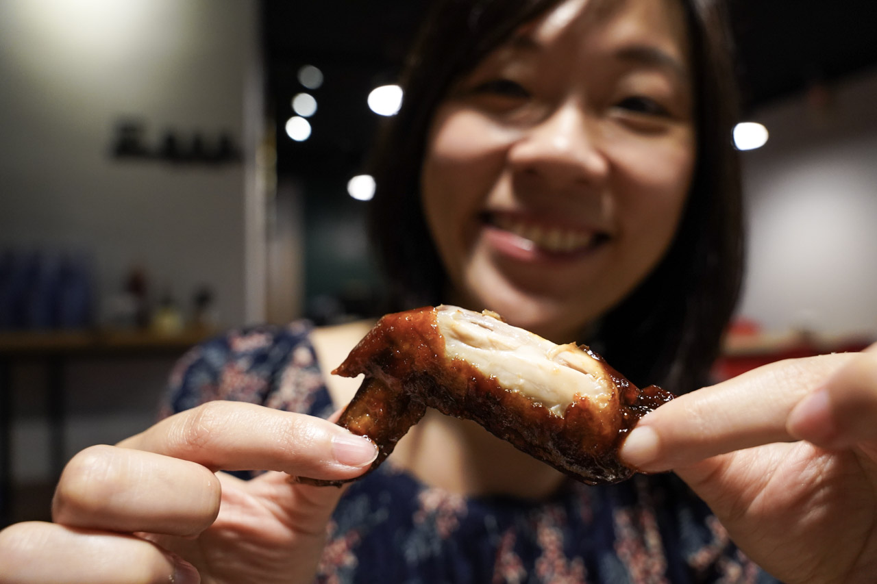 In My Home 義式小餐館用餐體驗非常好，餐點好吃，用料實在沒話說，燈光氣氛佈置讓人心情放鬆，整體環境舒適，很適合當作假日親子餐廳選擇，開車來的話對面仁愛公園剛好有停車場，非常好停車。