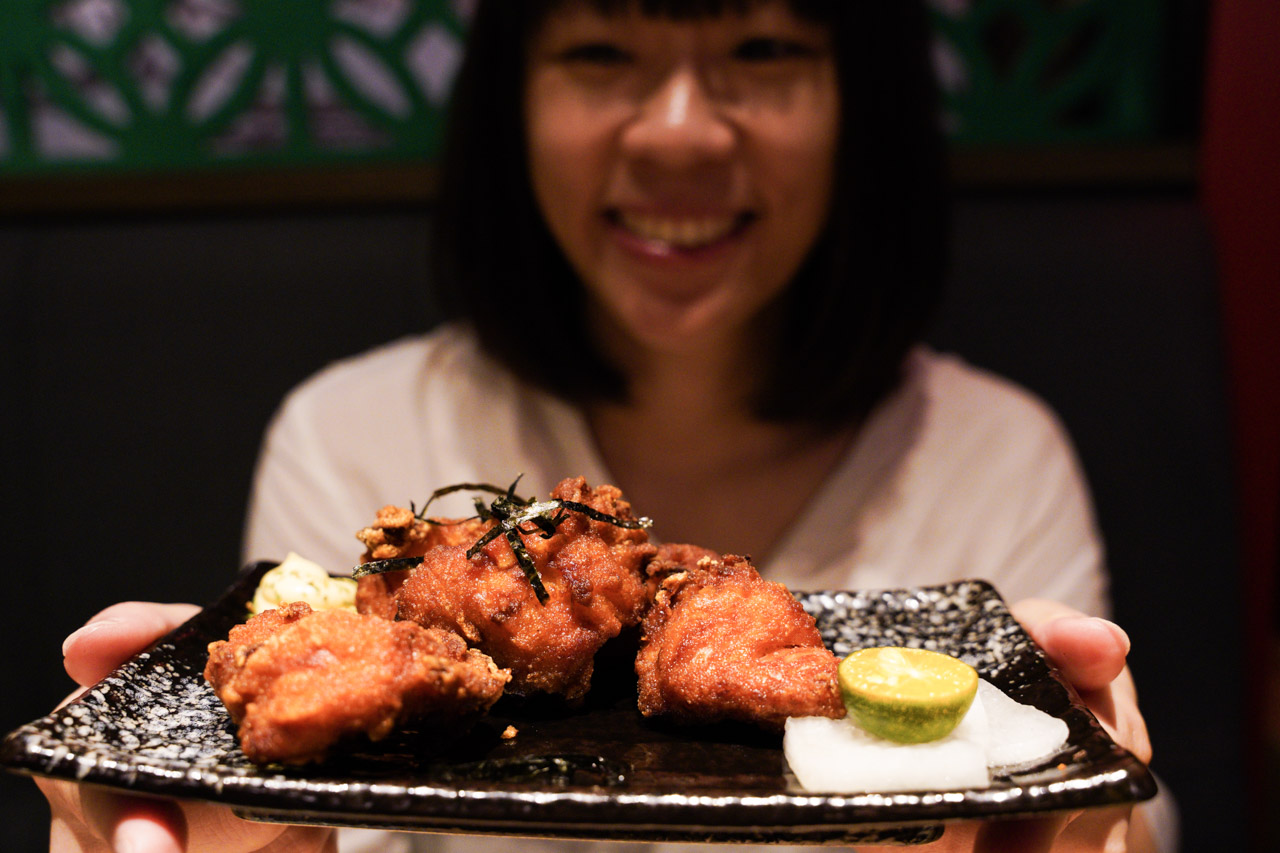 大河屋是一間結合日式居酒屋與屋台料理精神的日式餐廳，用日本燒肉職人的精神，嚴選新鮮食材，以獨門燒肉醬汁調製的大河屋燒肉丼飯廣受好評的，並搭配多款酒食串燒，沒想到在今天天母的大葉高島屋也開了一間分店，趁這機會來試吃看看！