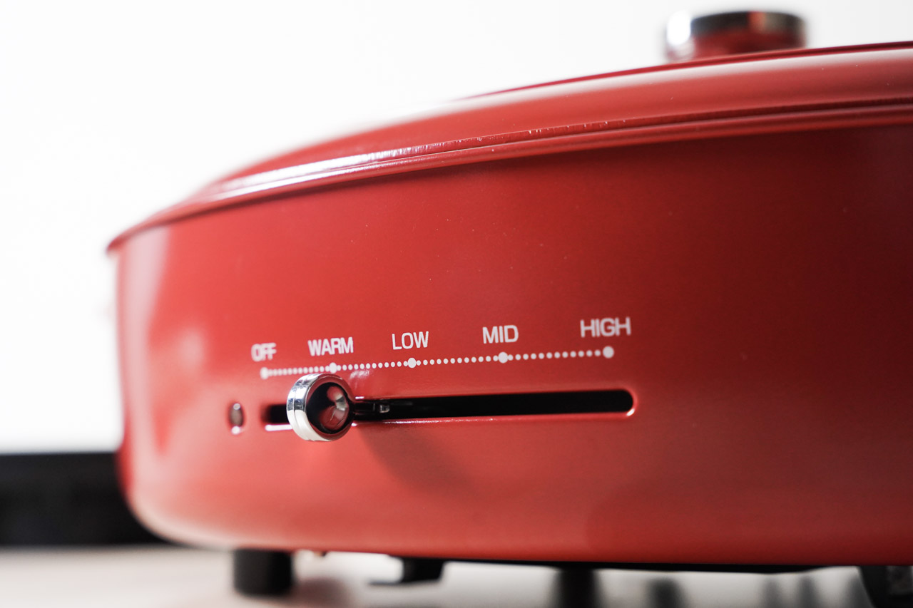 這次要來開箱外型超美的山水多功能電烤盤 SEBW-Q699，有非常棒的特殊導熱設計，質感非常好，平板煎烤盤、章魚燒烤盤、陶瓷深鍋，一機多用，文內有實際使用過的心得給大家參考。