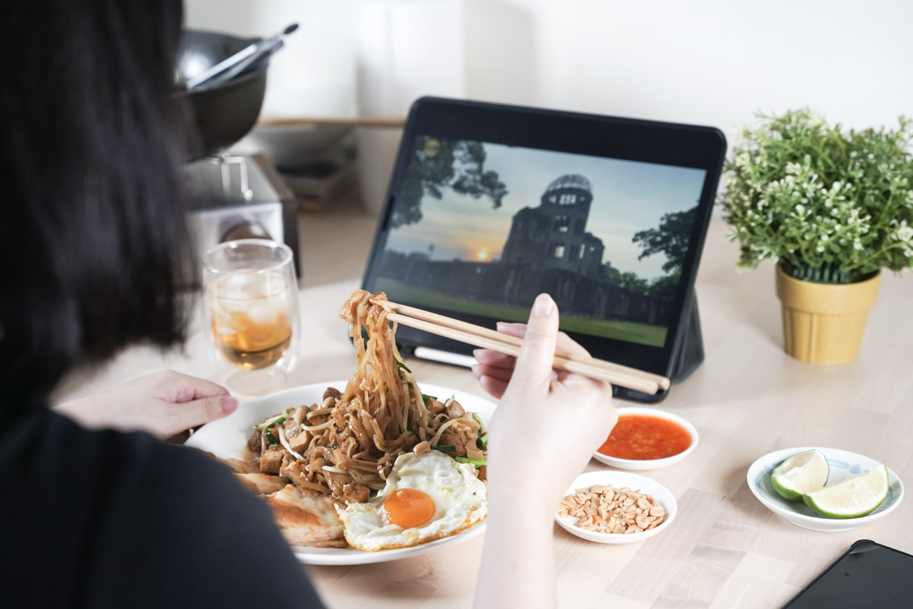 Mee Pan Dao 道地泰國料理即食包很意外如此簡單好吃，料理時加點配料立刻就可以達到正宗道地的泰國口味，我吃過一輪後真心推薦這款可以。