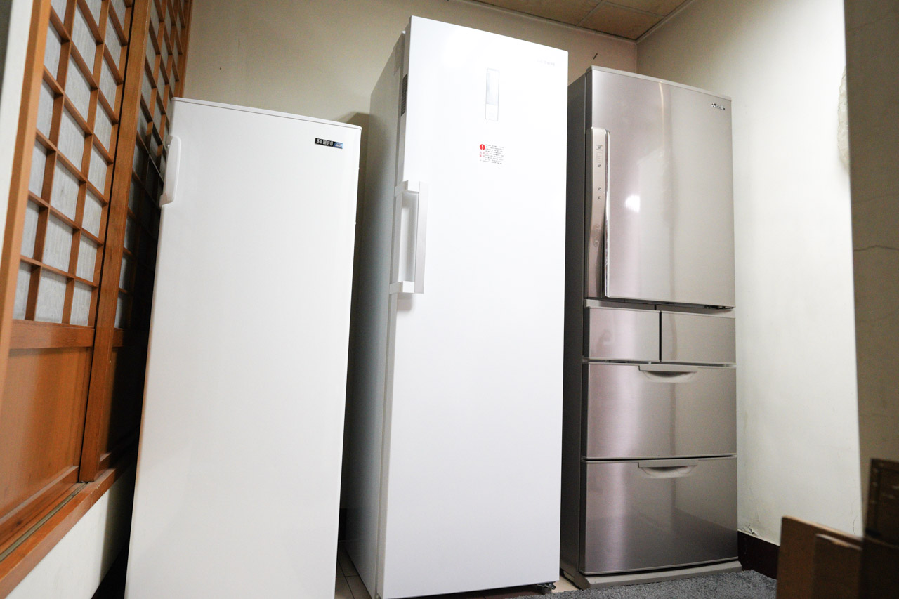 富及第 FPFU11F5RW 直立式無霜冷凍櫃